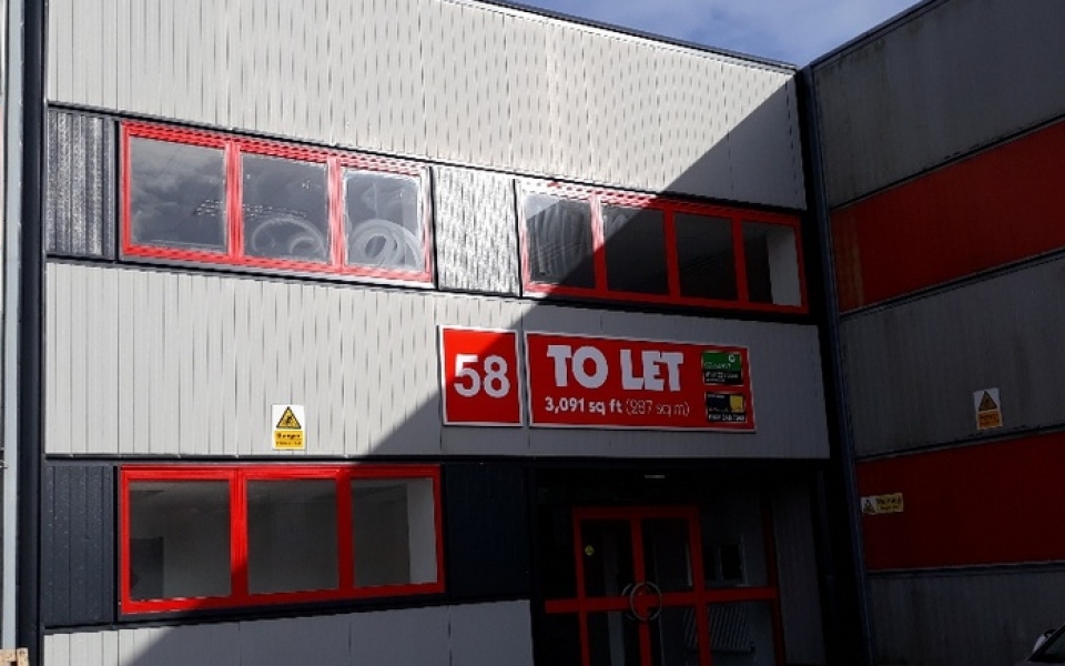 Unit 58 Westfield North Industrial Units To let (1)